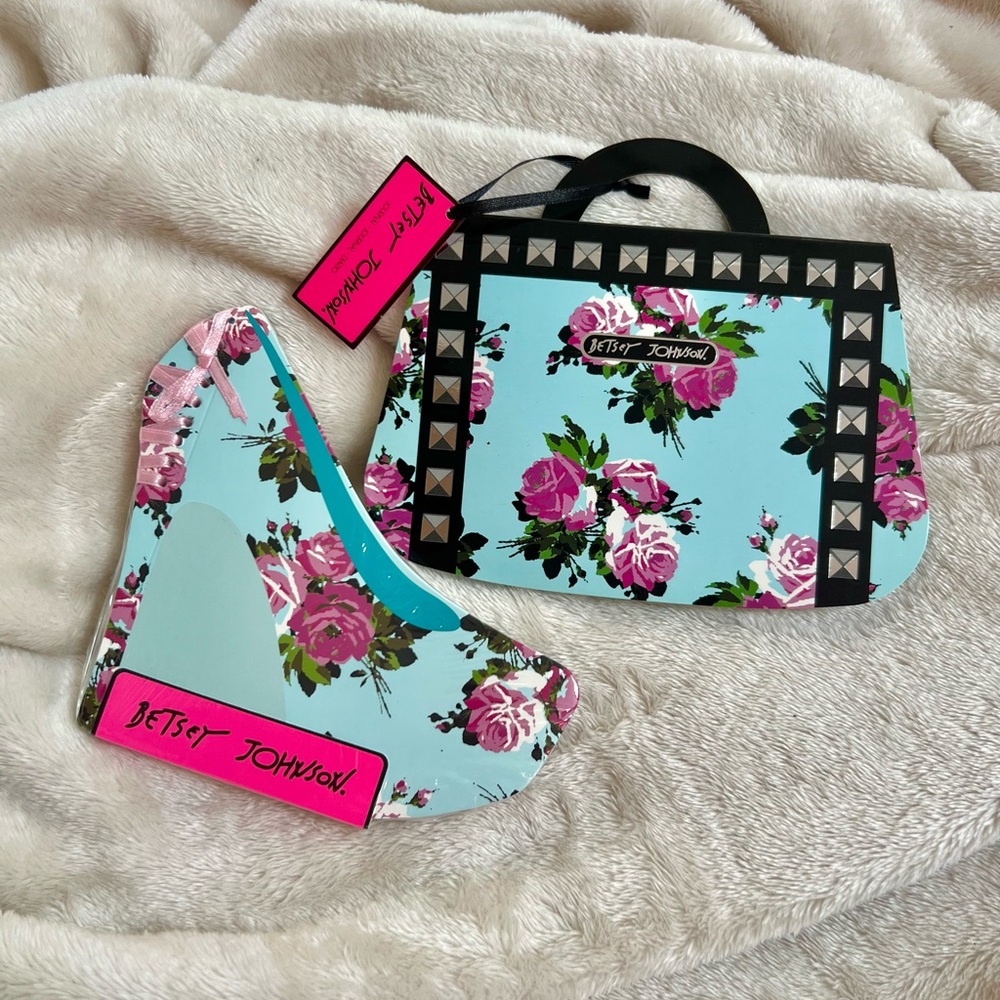 Betsey Johnson Blue Floral Handbag and Shoe Notepad Set